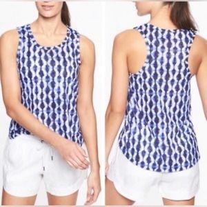 Athleta Blue & White Breezy Ikat Print Athleisure Racerback Tank Top XS